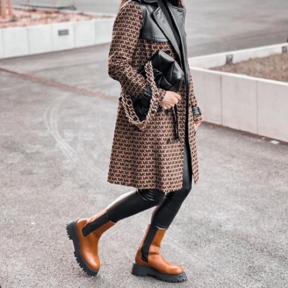 Zara woman light brown leather lug sole ankle boots NWT size 9 - Picture 3 of 11